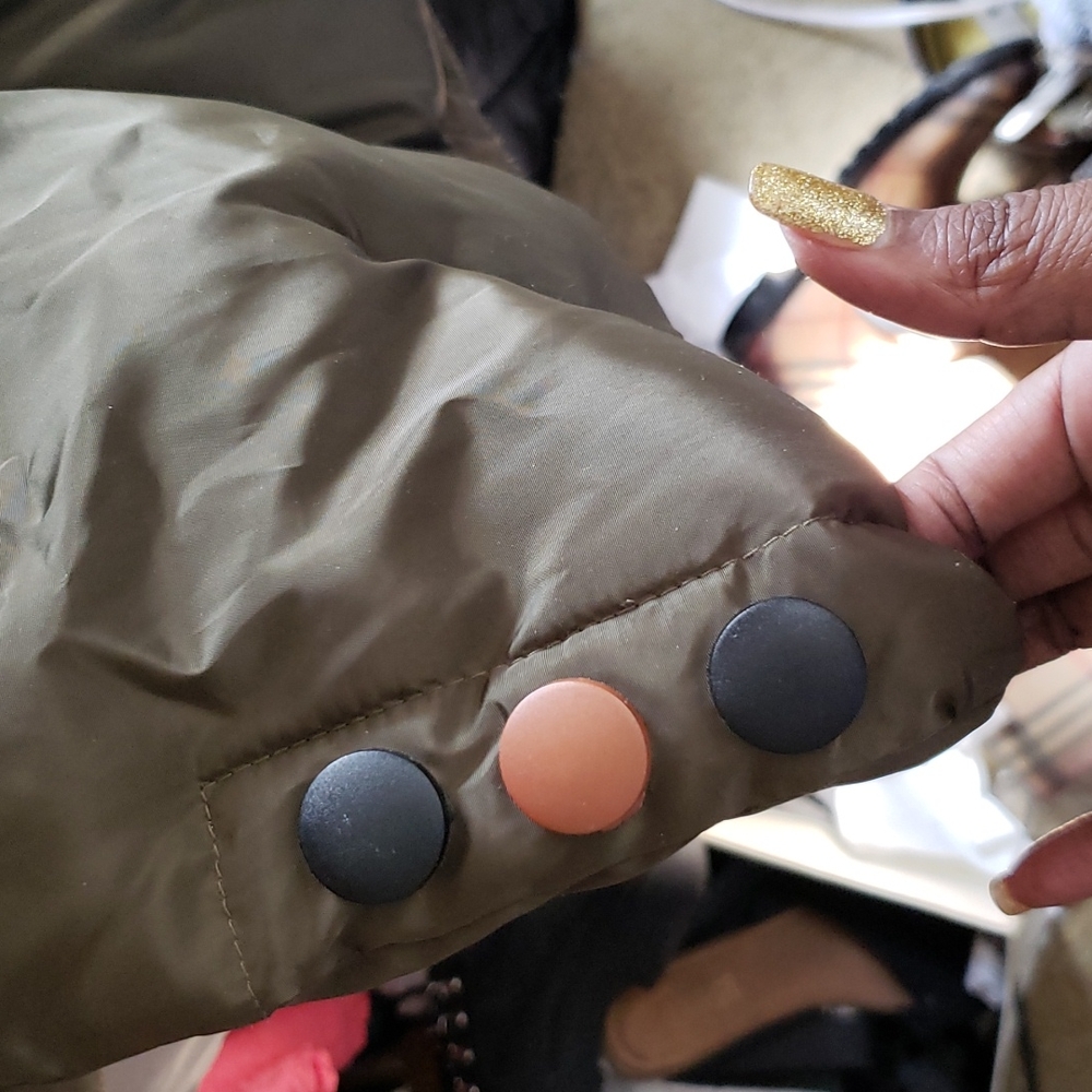 Coat - Picture 2 of 3